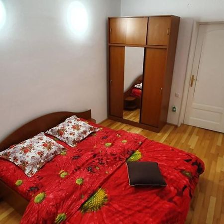 Titian'S Cozy Apartment Sibiu Exterior photo